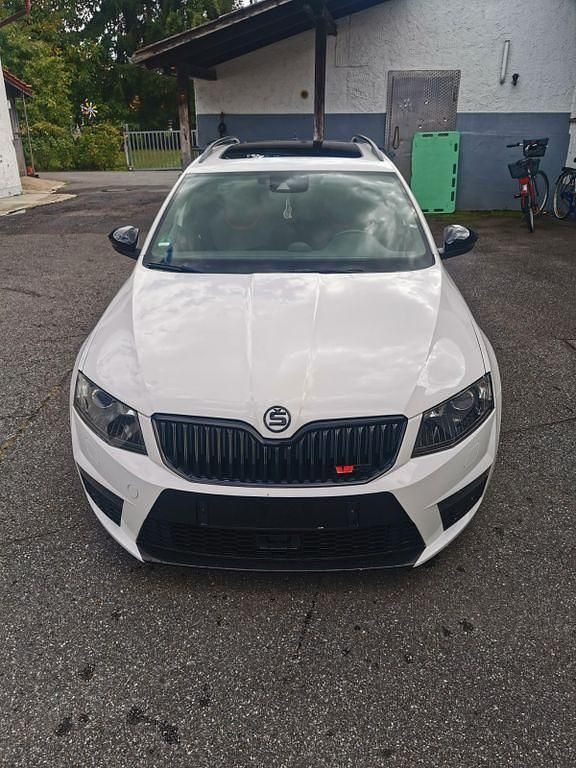 Gebraucht Skoda Octavia RS 184 PS (135 kW) 2015 Schwarz Kleinwagen