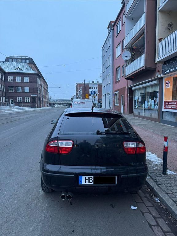 Gebraucht Seat Leon 105 PS (77 kW) 2003 Schwarz Limousine