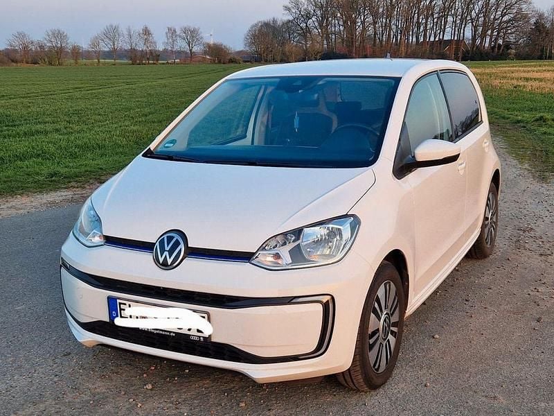 Gebraucht VW e-up! Style 61 kW (83 PS) 2022 Weiß Kleinwagen