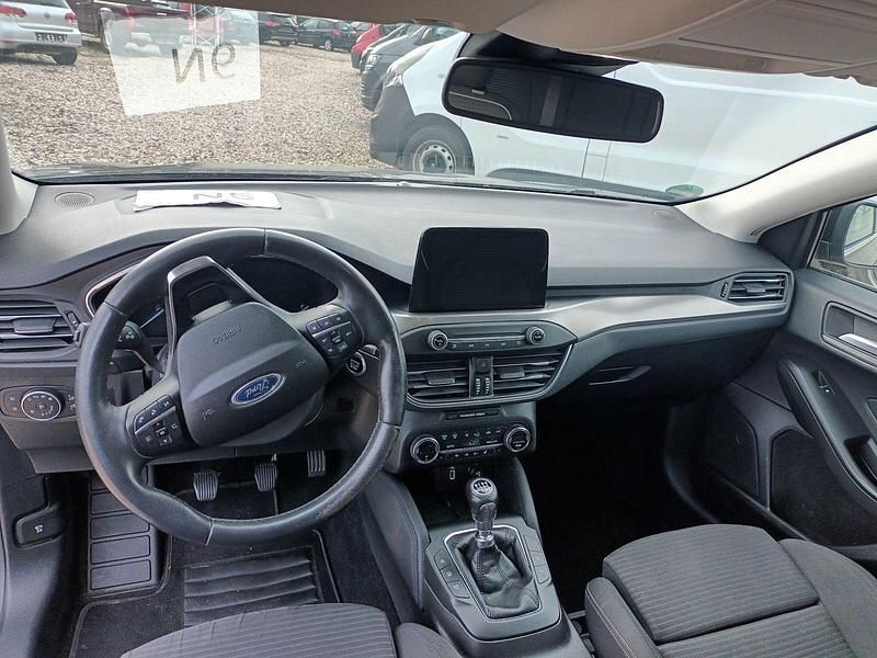 Gebraucht Ford Focus Titanium 150 PS (110 kW) 2020 Schwarz Kombi