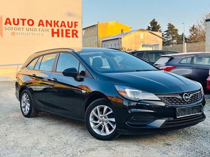 Gebraucht Opel Astra 131 PS (96 kW) 2022 Schwarz Kombi