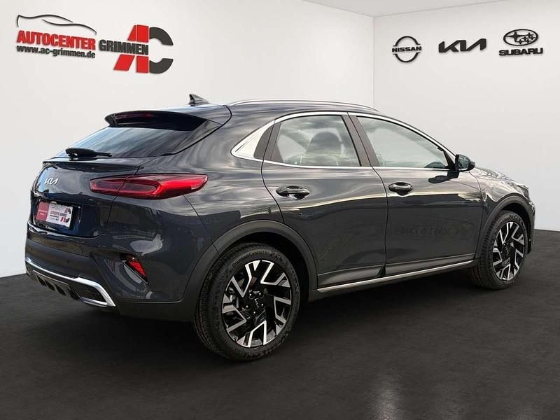Neu Kia XCeed Spirit 140 PS (102 kW) 2025 (h8g) dark pentametal m SUV