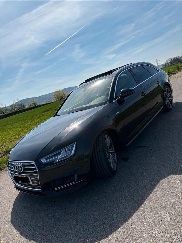 Gebraucht Audi A4 S-Line 190 PS (139 kW) 2017 Schwarz Kombi