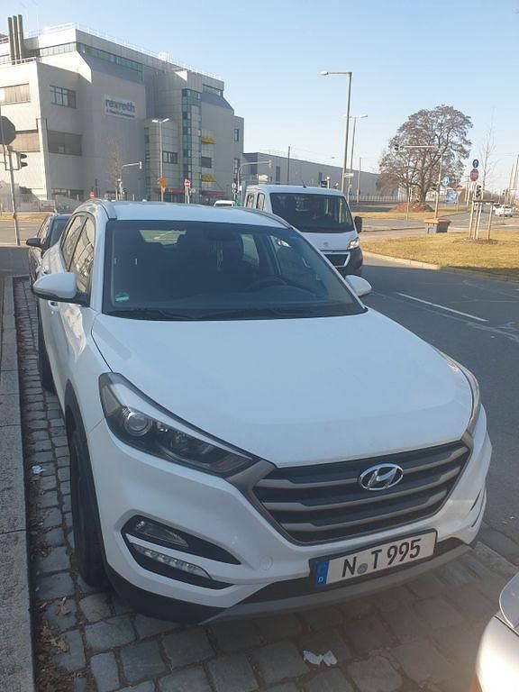 Gebraucht Hyundai Tucson 141 PS (103 kW) 2017 Weiß SUV