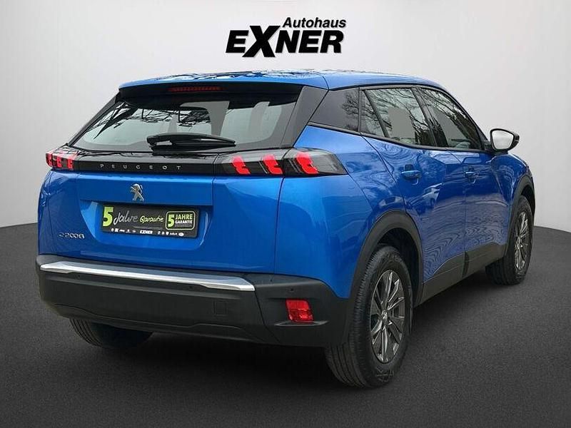 Gebraucht Peugeot e-2008 Active 100 kW (136 PS) 2022 Blau SUV