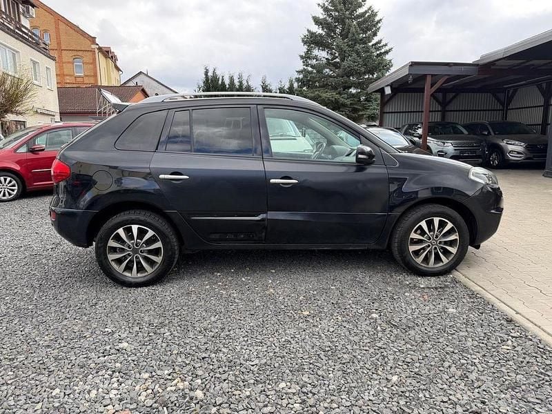 Gebraucht Renault Koleos Dynamique 150 PS (110 kW) 2012 Schwarz SUV