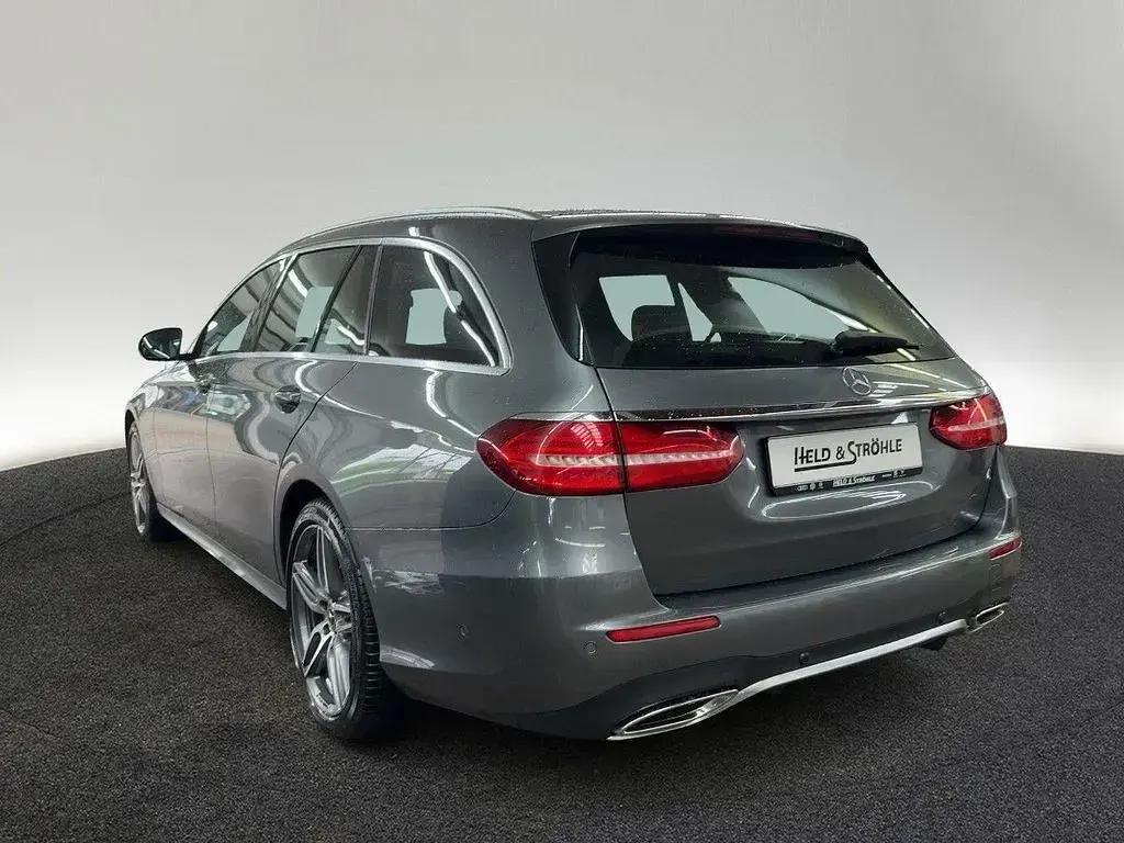 Gebraucht Mercedes E450 AMG line 367 PS (269 kW) 2019 Selenitgrau metallic Kombi
