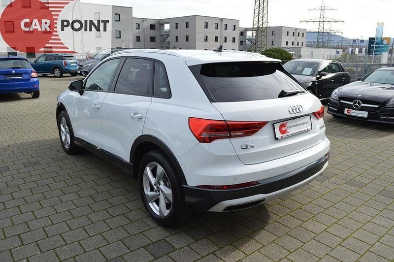 Gebraucht Audi Q3 Advanced Plus 150 PS (110 kW) 2023 Gletscherweiß metallic SUV