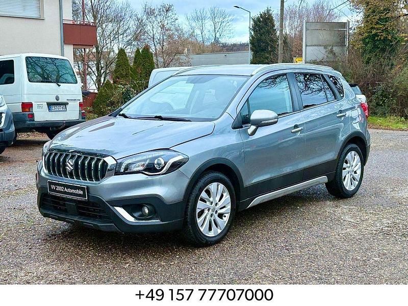 Grau Gebraucht 2018 Suzuki SX4 S-Cross Comfort SUV | 9.900 € (Fairer Preis) - Bild 1/4