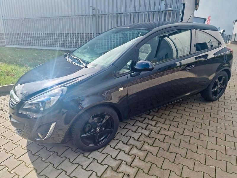 Gebraucht Opel Corsa Selection 69 PS (50 kW) 2011 Schwarz Kleinwagen