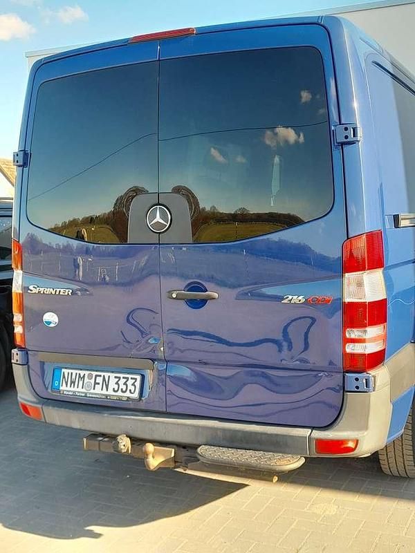 Gebraucht Mercedes Sprinter 163 PS (119 kW) 2010 Blau Van
