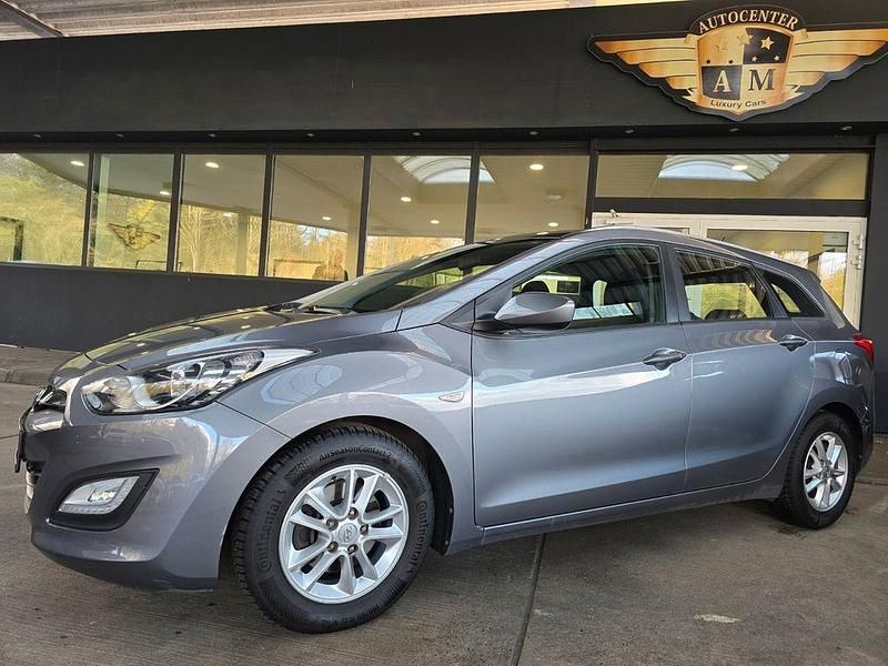 Gebraucht Hyundai i30 Edition 210 PS (154 kW) 2014 Grau Kombi