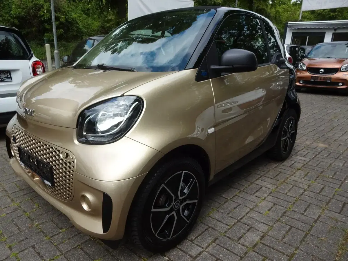 Gebraucht Smart ForTwo Coupé 60 kW (82 PS) 2022 Gold Coupé