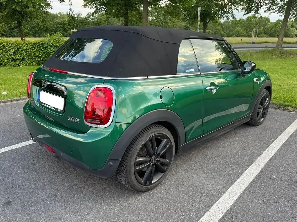Gebraucht Mini Cooper 136 PS (100 kW) 2020 Grün Kleinwagen