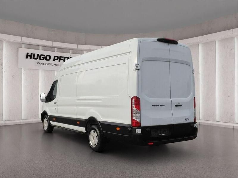 Gebraucht Ford Transit Trend 131 PS (96 kW) 2025 Frozen white Van