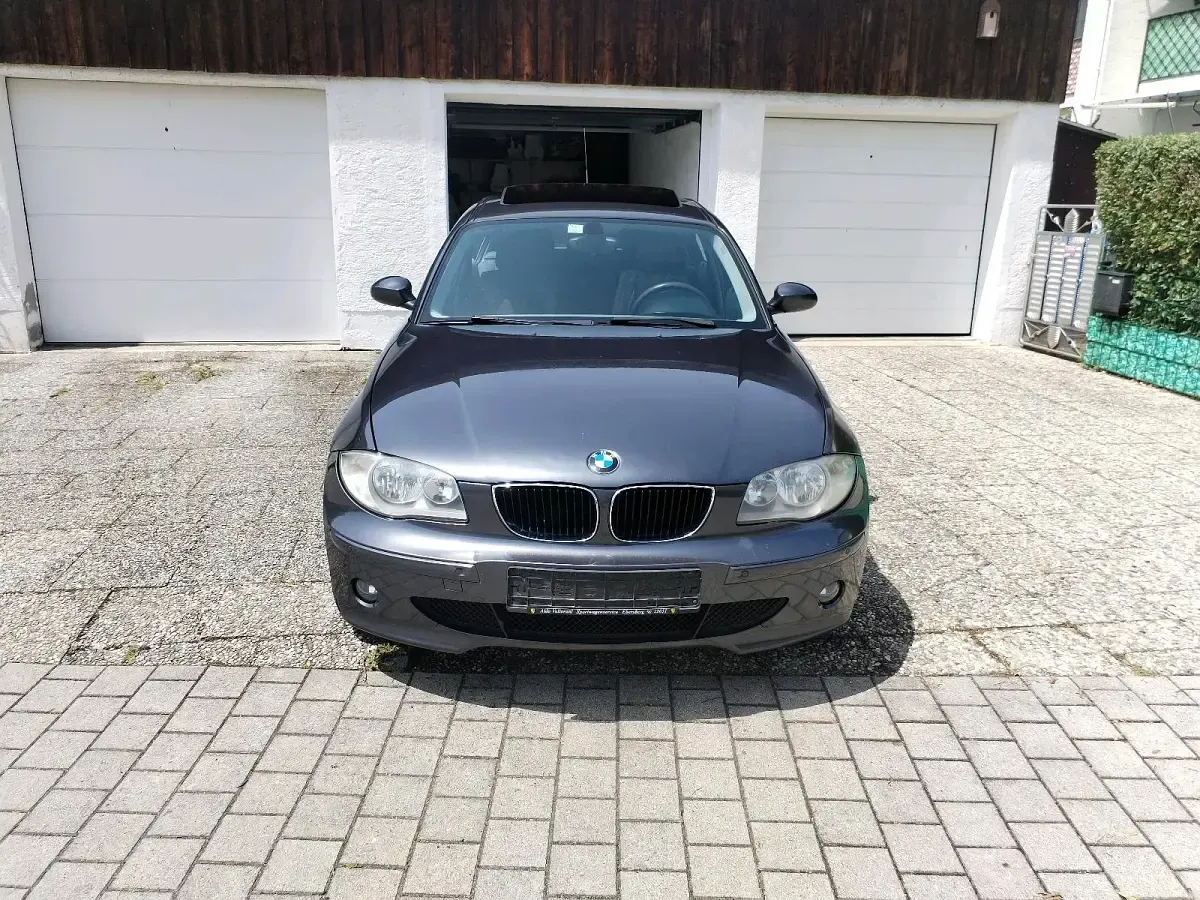 Gebraucht BMW 116 116 PS (85 kW) 2006 Silber Kleinwagen