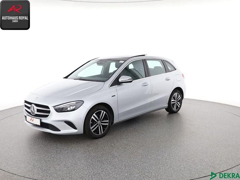 Silber Gebraucht 2021 Mercedes B250e Progressive Van / Kleinbus | 25.880 € (Guter Preis) - Bild 1/4