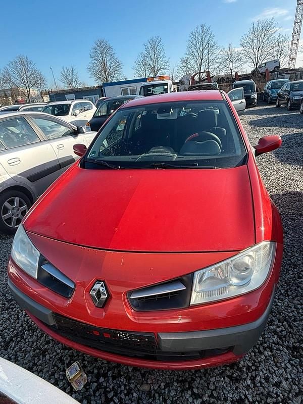 Gebraucht Renault Mégane II 112 PS (82 kW) 2008 Rot Limousine