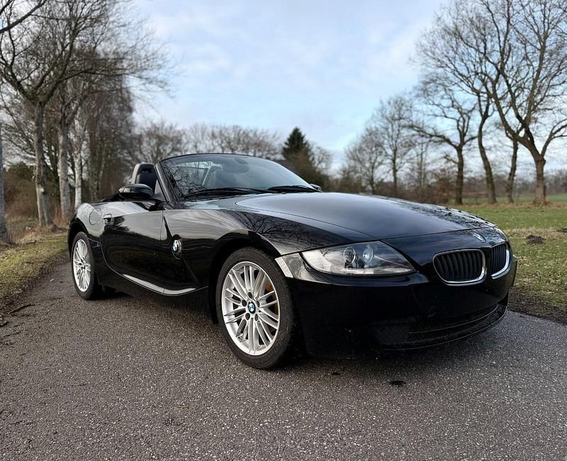 Gebraucht BMW Z4 150 PS (110 kW) 2007 Schwarz Cabrio