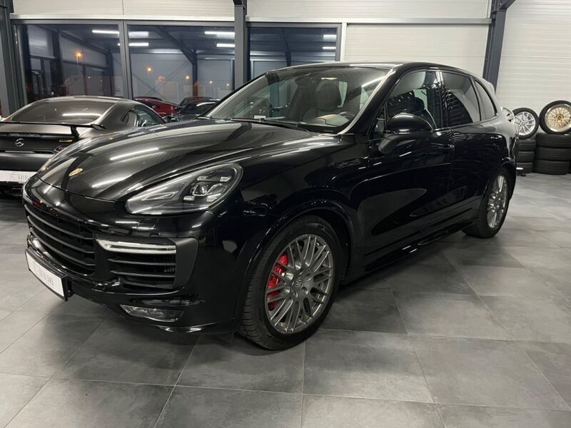 Gebraucht Porsche Cayenne GTS 441 PS (324 kW) 2015 Schwarz SUV
