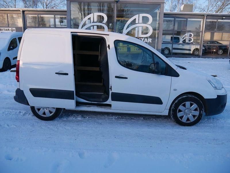 Gebraucht Citroën Berlingo 75 PS (55 kW) 2010 Weiß Van / Kleinbus