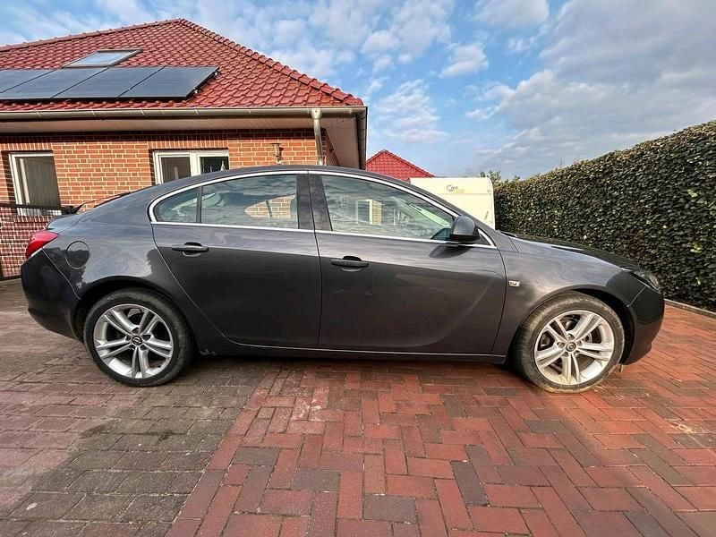 Gebraucht Opel Insignia 131 PS (96 kW) 2009 Grau Limousine