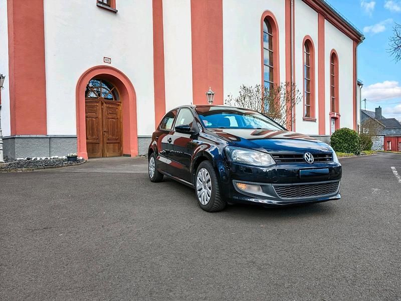Gebraucht VW Polo Style 69 PS (50 kW) 2012 Schwarz Kleinwagen