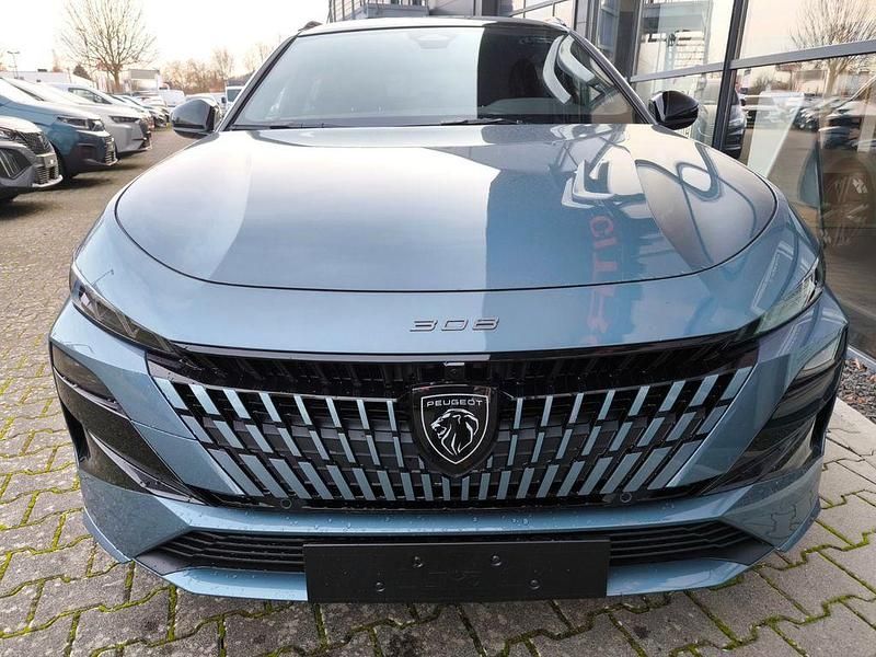 Neu Peugeot 308 GT 136 PS (100 kW) 2025 Blau Kombi