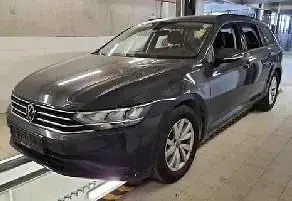Gebraucht VW Passat Basis 150 PS (110 kW) 2021 Uranograu Kombi