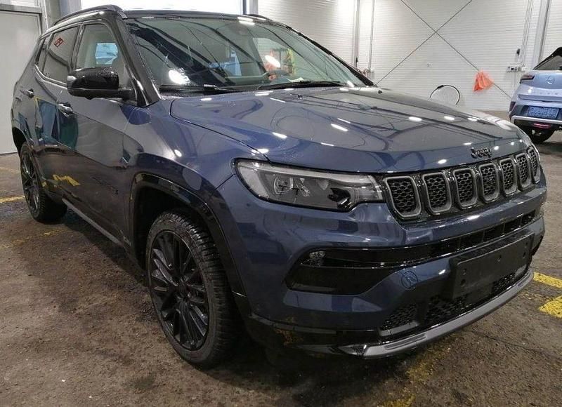 Gebraucht Jeep Compass 131 PS (96 kW) 2023 Blau SUV