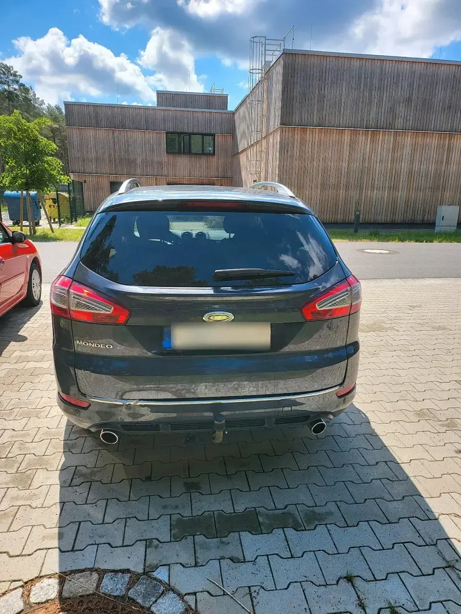 Gebraucht Ford Mondeo 200 PS (147 kW) 2011 Blau Kombi