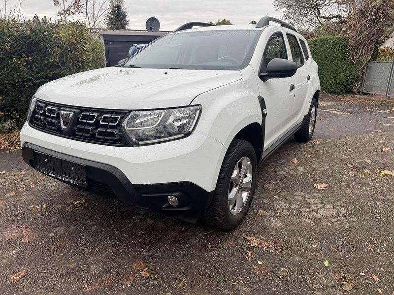 Gletscherweiss Gebraucht 2021 Dacia Duster Deal SUV | 10.950 € (Superpreis) - Bild 1/4