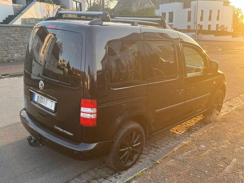 Gebraucht VW Caddy 140 PS (102 kW) 2012 Schwarz Van / Kleinbus