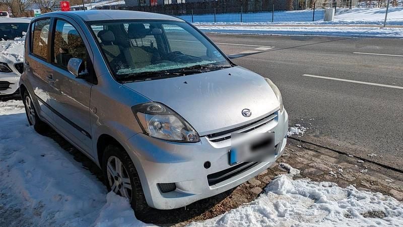 Gebraucht Daihatsu Sirion 2008 Grau Kleinwagen