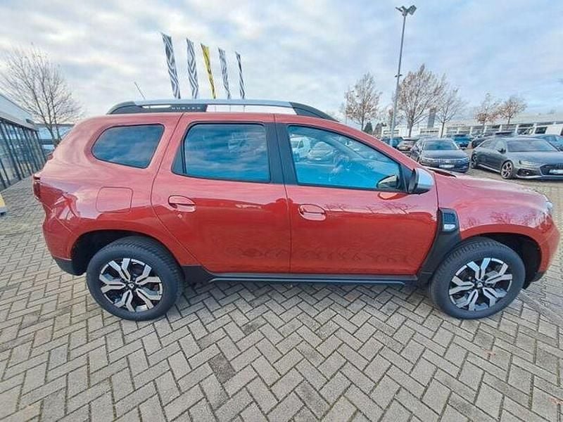 Gebraucht Dacia Duster Prestige 150 PS (110 kW) 2022 Rot SUV