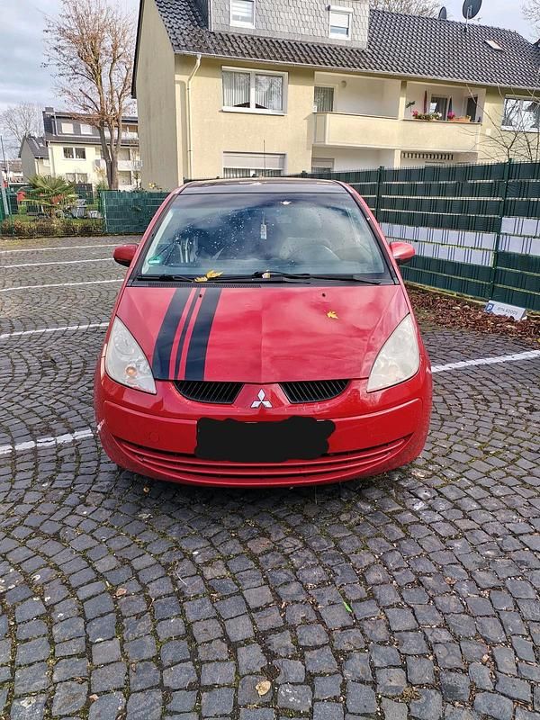 Rot Gebraucht 2005 Mitsubishi Colt Kleinwagen | 650 € (Fairer Preis) - Bild 1/4