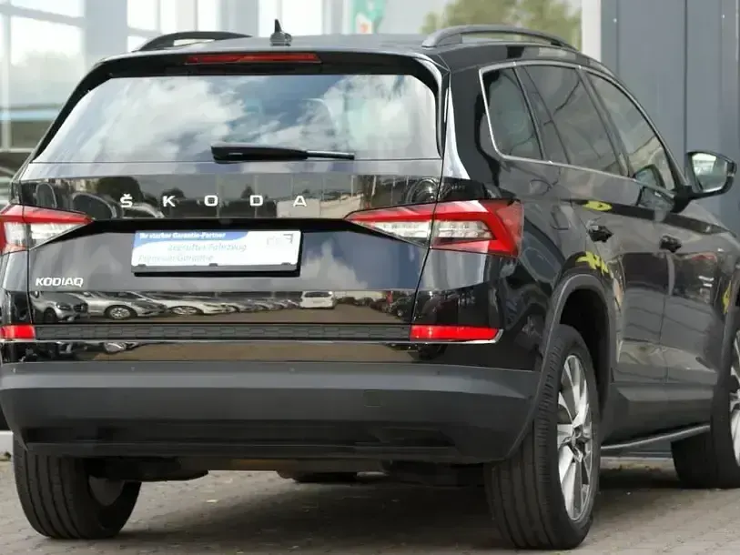 Gebraucht Skoda Kodiaq Drive 150 PS (110 kW) 2021 Black magic pearlescent SUV