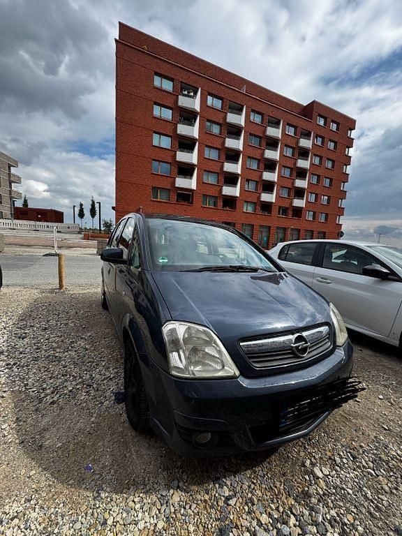 Blau Gebraucht 2006 Opel Meriva Van / Kleinbus | 1.700 € (Fairer Preis) - Bild 1/4