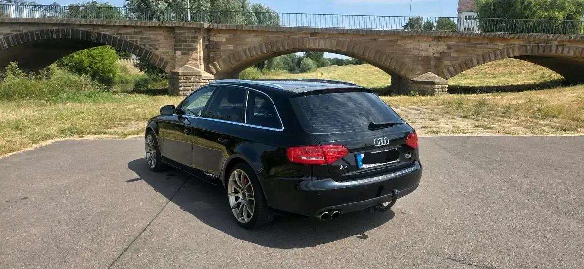 Gebraucht Audi A4 190 PS (139 kW) 2011 Schwarz Kombi
