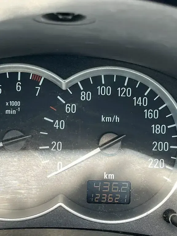Gebraucht Opel Tigra Cosmo 90 PS (66 kW) 2004 Schwarz Cabrio