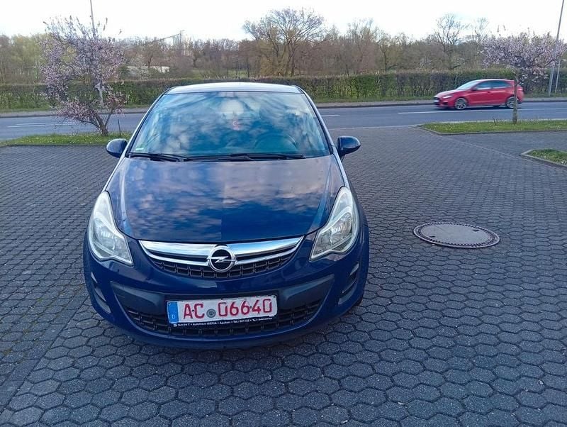Gebraucht Opel Corsa Selection 69 PS (50 kW) 2011 Blau Kleinwagen
