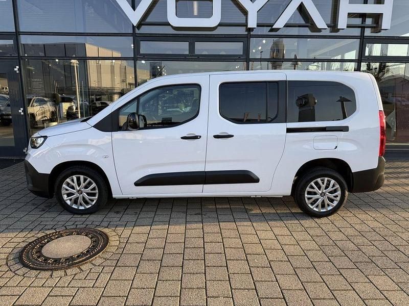 Neu Fiat Doblò 131 PS (96 kW) 2025 Weiß Van / Kleinbus