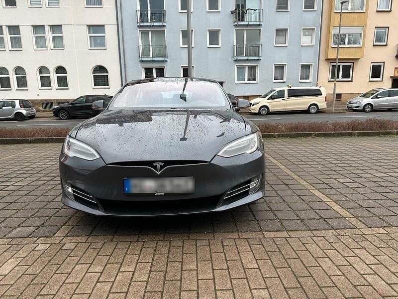 Gebraucht Tesla Model S Performance 567 kW (772 PS) 2017 Grau Kleinwagen