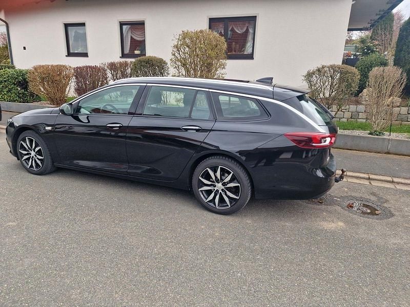 Gebraucht Opel Insignia Edition 170 PS (125 kW) 2017 Schwarz Kombi