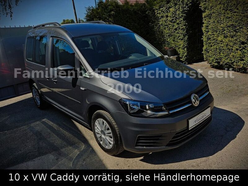Grau Gebraucht 2016 VW Caddy Van / Kleinbus | 16.999 € (Teuer) - Bild 1/4