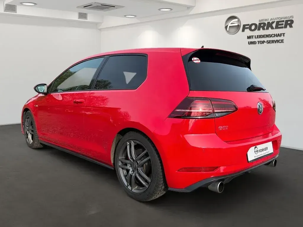 Gebraucht VW Golf VII GTI 230 PS (169 kW) 2017 Rot Coupé