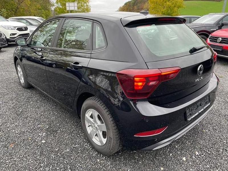 Gebraucht VW Polo 80 PS (58 kW) 2022 Schwarz Limousine