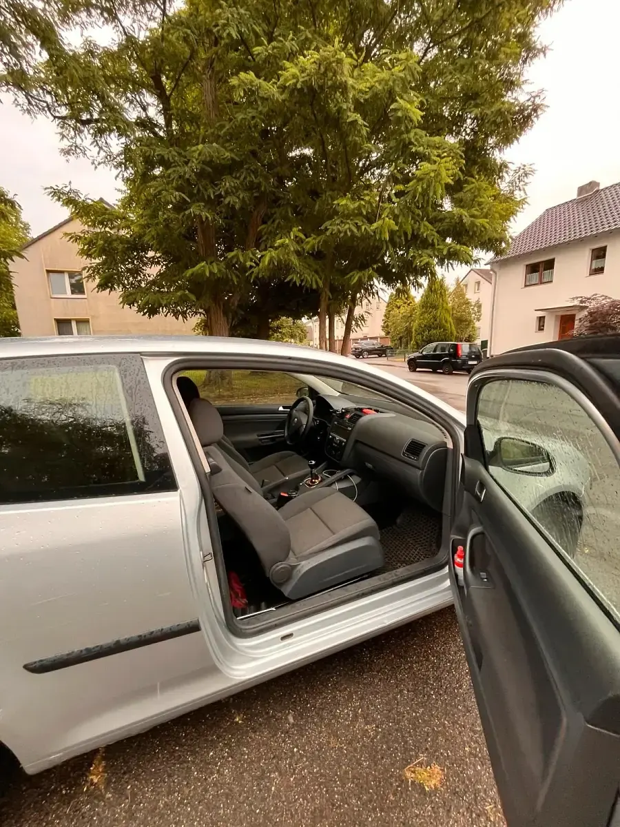 Gebraucht VW Golf 80 PS (58 kW) 2007 Grau Coupé