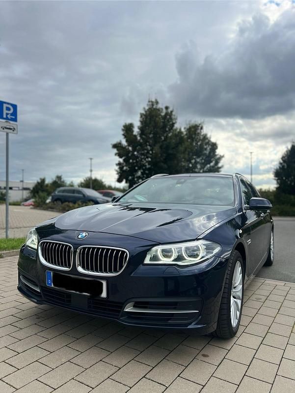 Blau Gebraucht 2015 BMW 535 Kombi | 14.400 € (Superpreis) - Bild 1/4