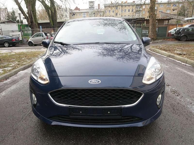 Gebraucht Ford Fiesta 86 PS (63 kW) 2019 Blazerblau Kleinwagen